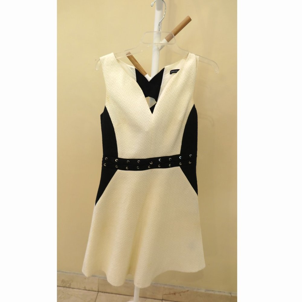 Karen Millen Black and White Dress size 6